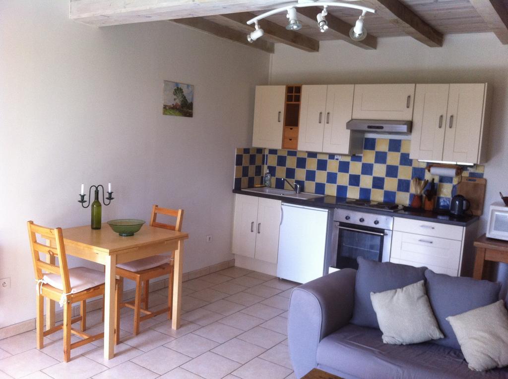 La Petite Maison Crezieres Habitación foto